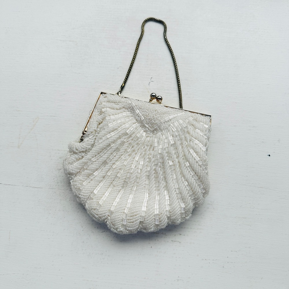 Vintage White Beaded Shell Evening Bag Kiss Lock Bridal Clutch Hong Kong